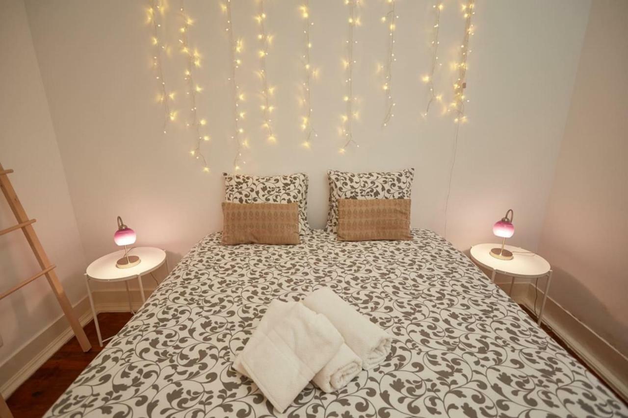 Charming One Bedroom Flat Lisbona Esterno foto