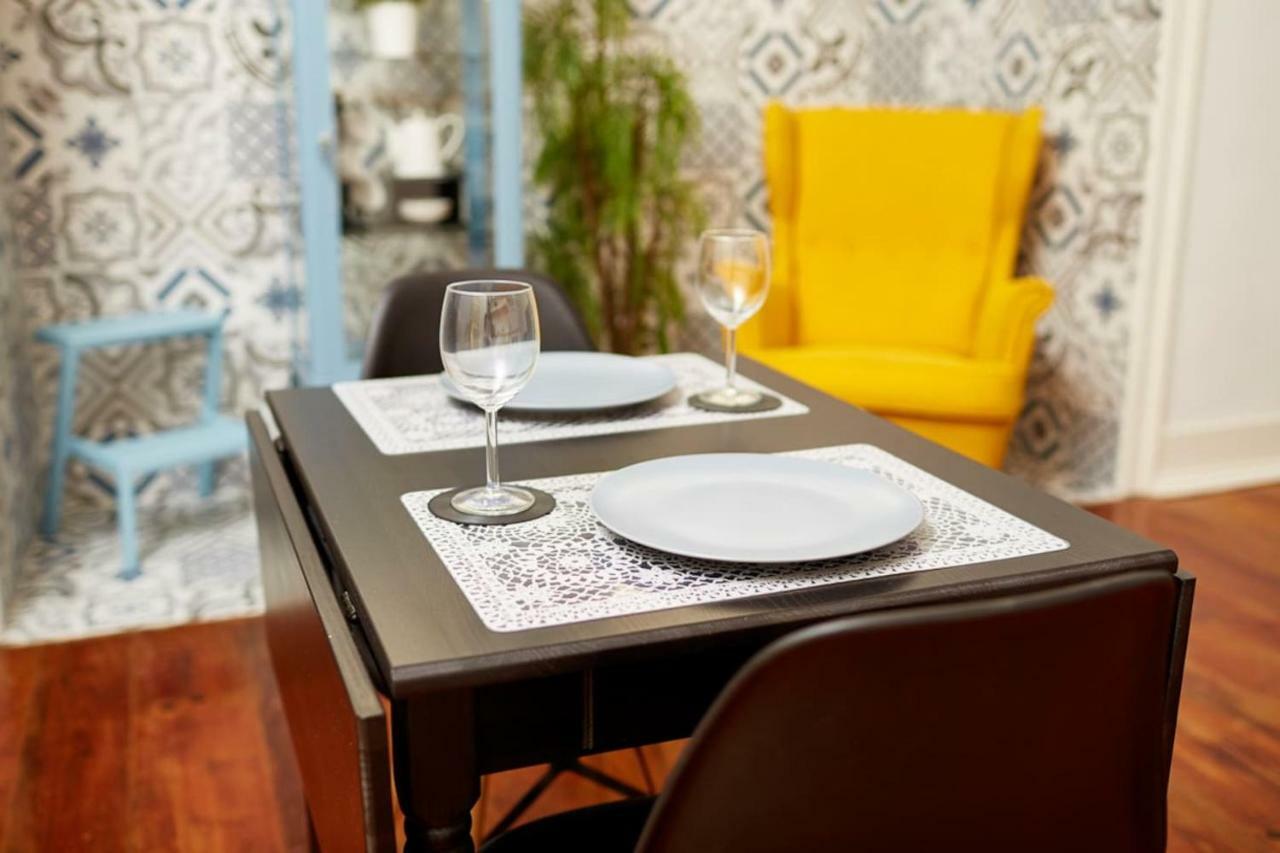 Charming One Bedroom Flat Lisbona Esterno foto
